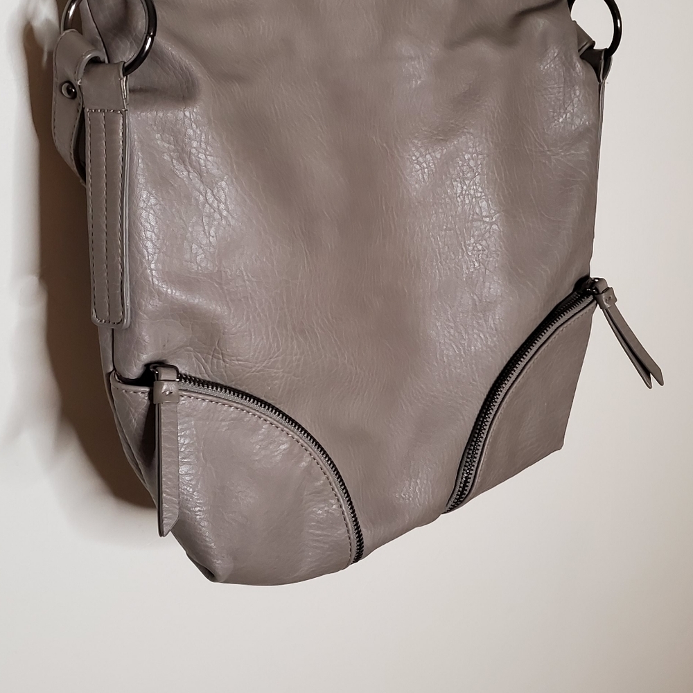 Nicole Miller Gray Boho Style Foldover Back with Curved Corner Zippered Pockets - Picture 5 of 15